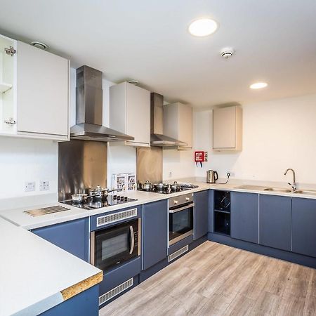 Ensuite Room With Shared Kitchen, Close To Centreリンカーン エクステリア 写真