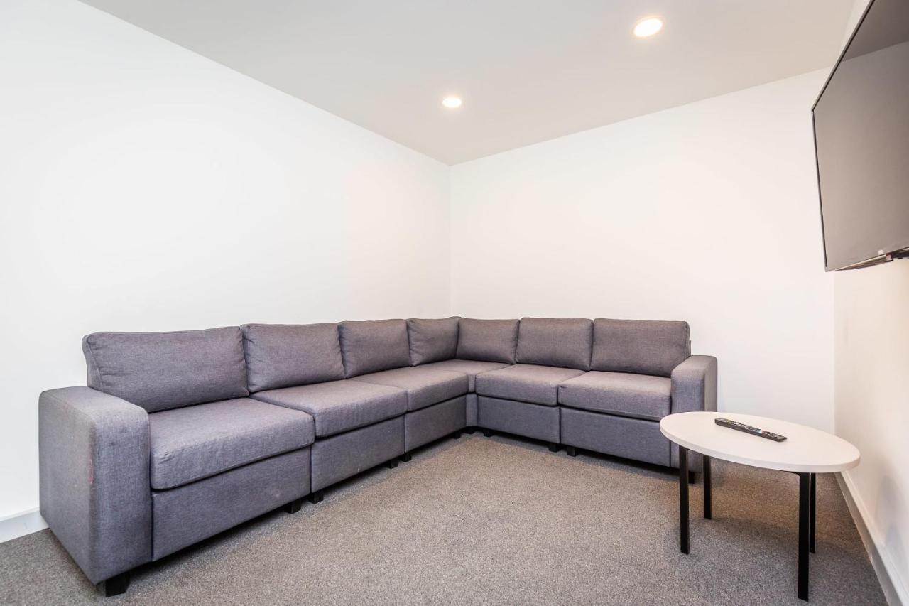 Ensuite Room With Shared Kitchen, Close To Centreリンカーン エクステリア 写真
