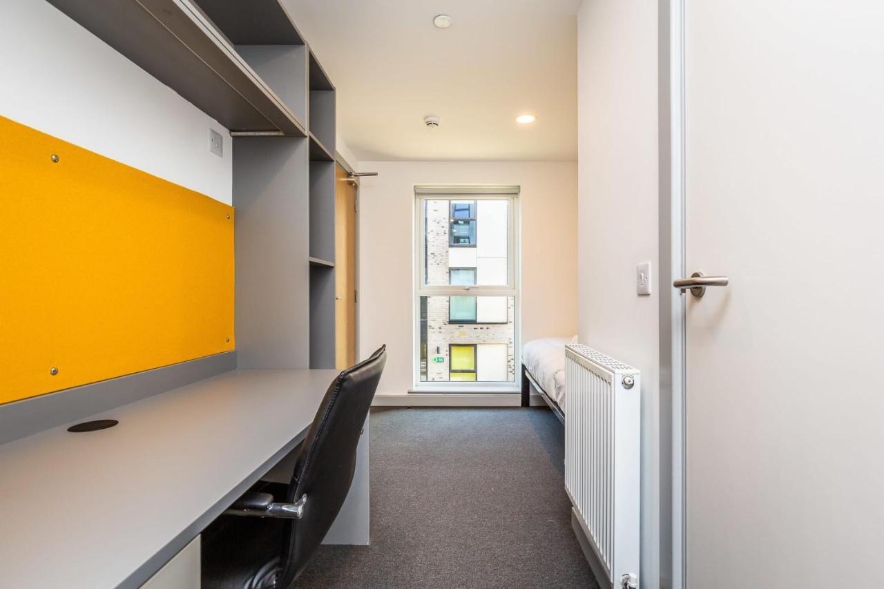 Ensuite Room With Shared Kitchen, Close To Centreリンカーン エクステリア 写真